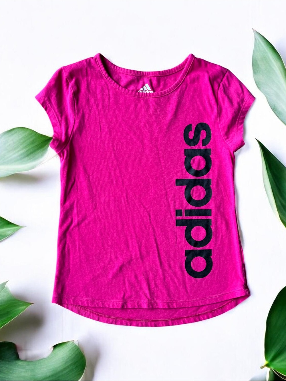 ✨ Adidas Girls Pink Short Sleeve T-Shirt